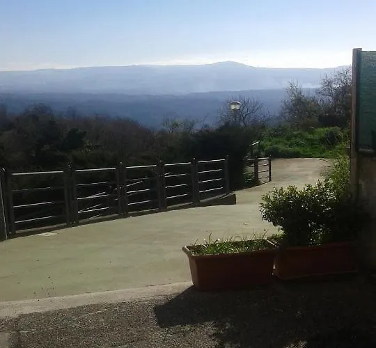 Alojamento de Acomodação e Pequeno-almoço Locanda Amato *